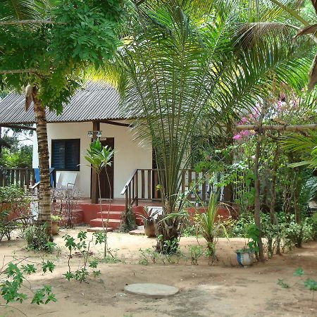 Hotel Village Vacances Awale Plage Grand-Popo Exterior photo